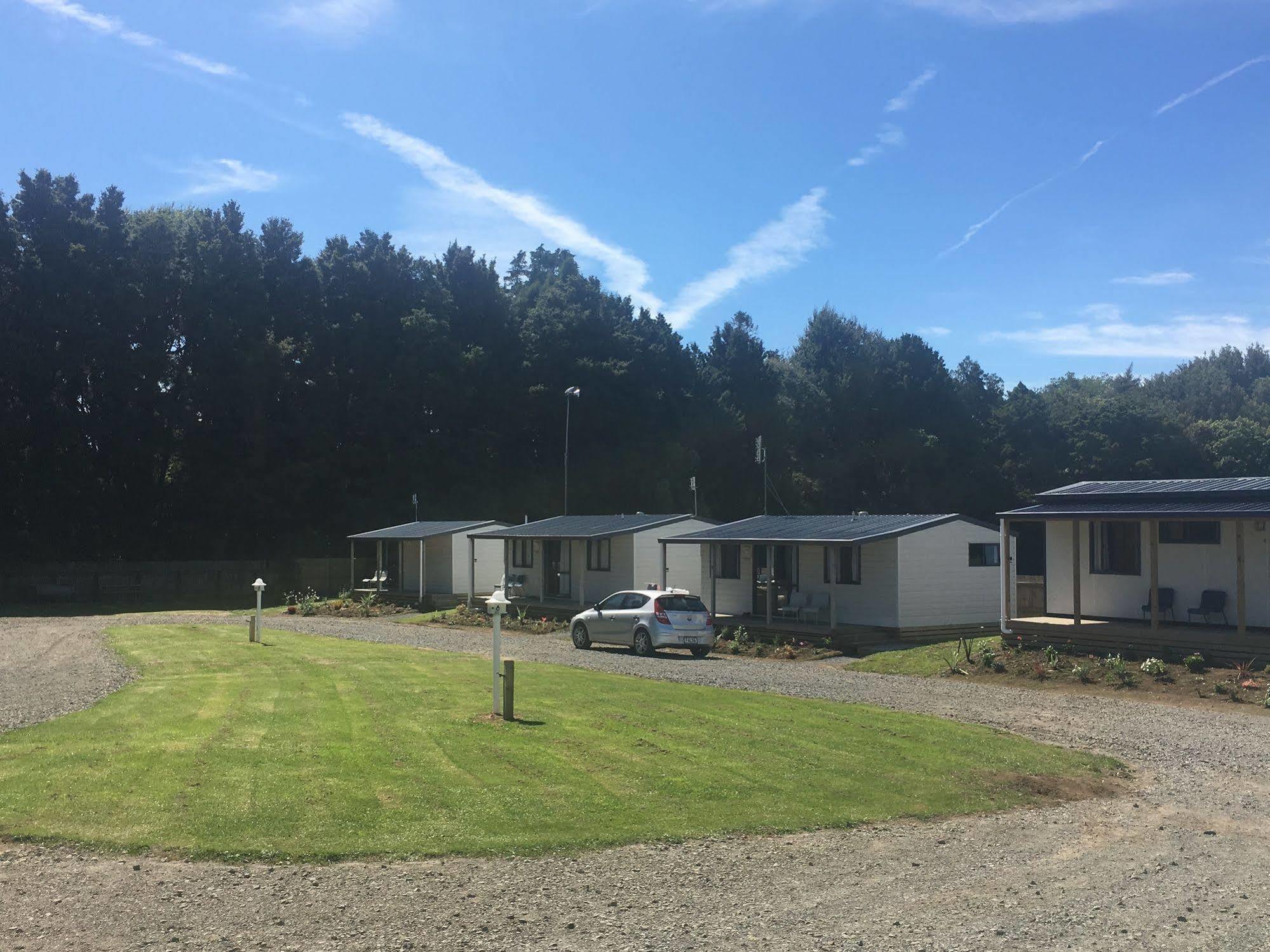 Stratford Motel & Holiday Park Экстерьер фото
