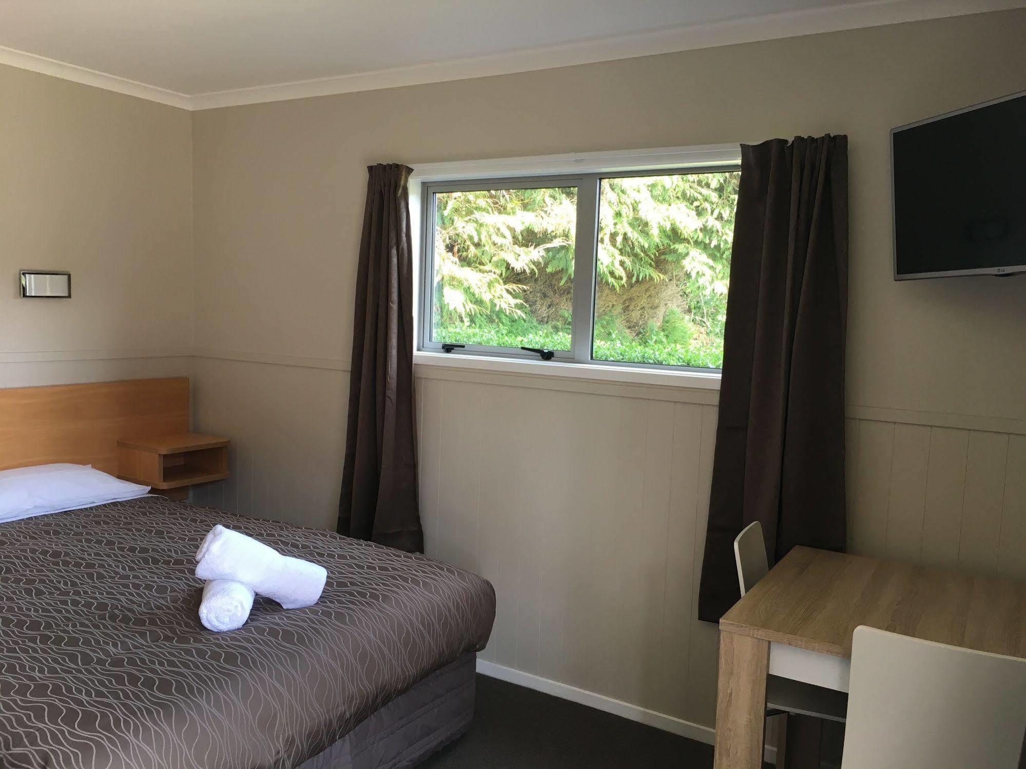 Stratford Motel & Holiday Park Экстерьер фото